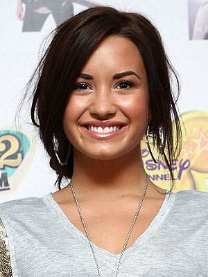 13_demi+lovato