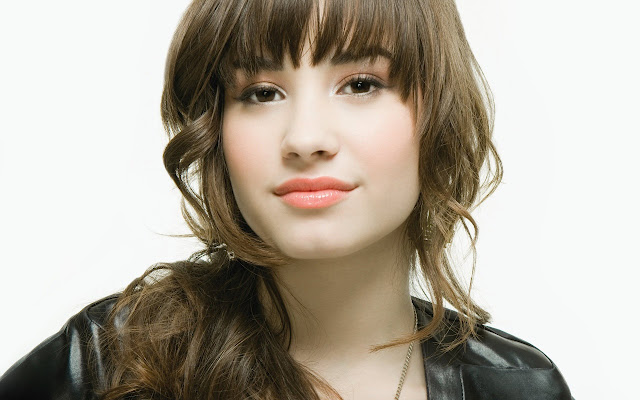 demi-lovato-2012