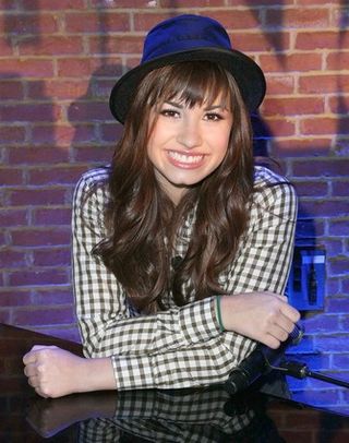 demi-lovato-fashion-style